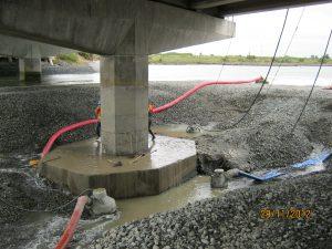 Photograph of bridge pile. 